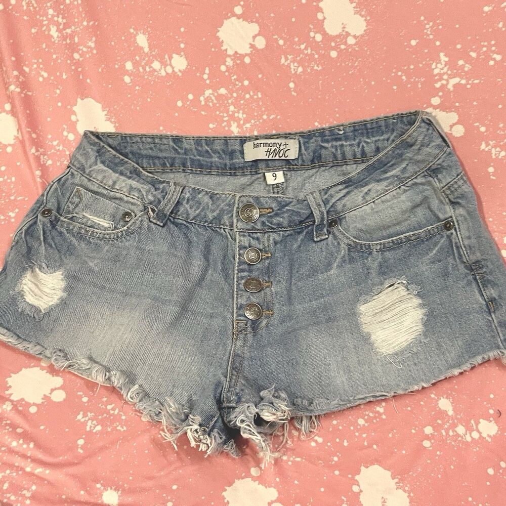 Harmony&Havoc Size 9 Jean Lightwash Denim Cut Off Button Fly Pockets Distressed